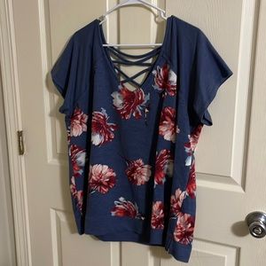 Maurices Floral Design Top Size:XXL